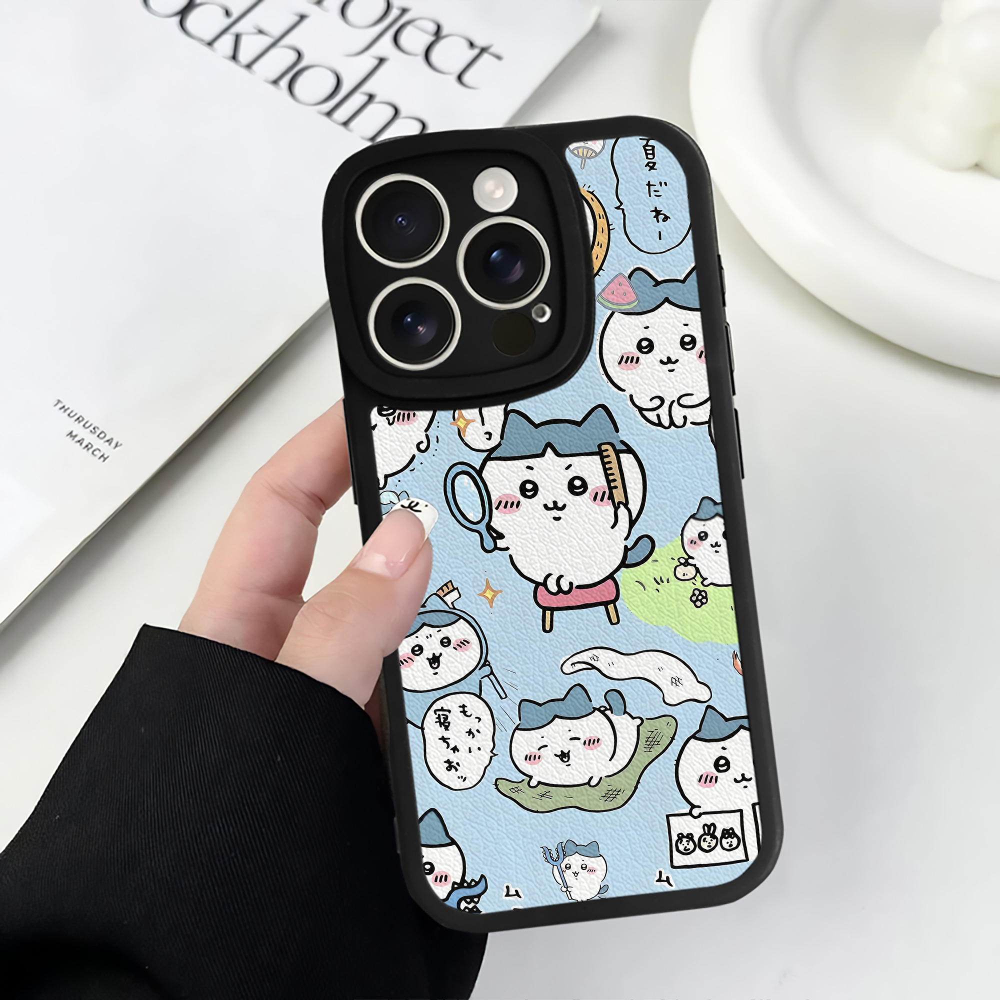 （画像用） ちいかわ Chii-kawa 【iPhone 16シリーズ対応】シリコンスマホケース（レザー調） 材質：シリコン